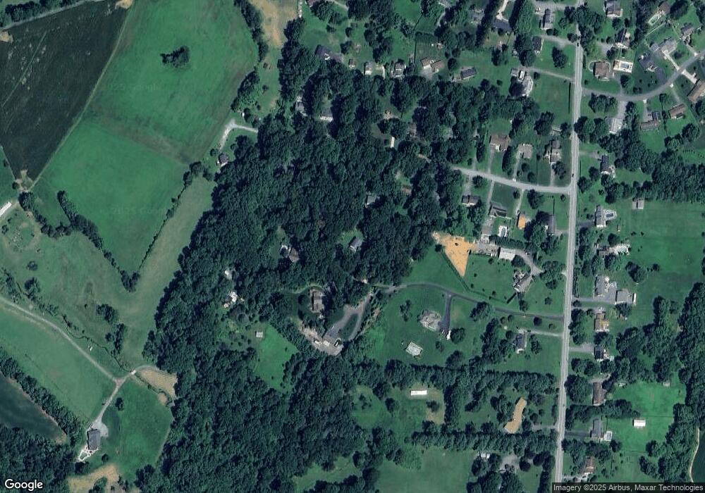 604 Angus Dr, Sykesville, MD 21784 - photo 1