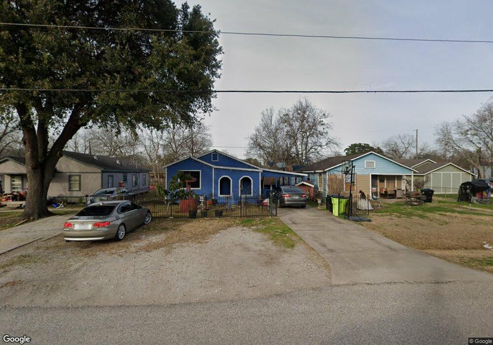 1217 Walnut Ave, Rosenberg, TX 77471 - photo 1