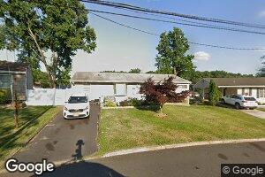 12 Fordham Rd, Parlin, NJ 08859