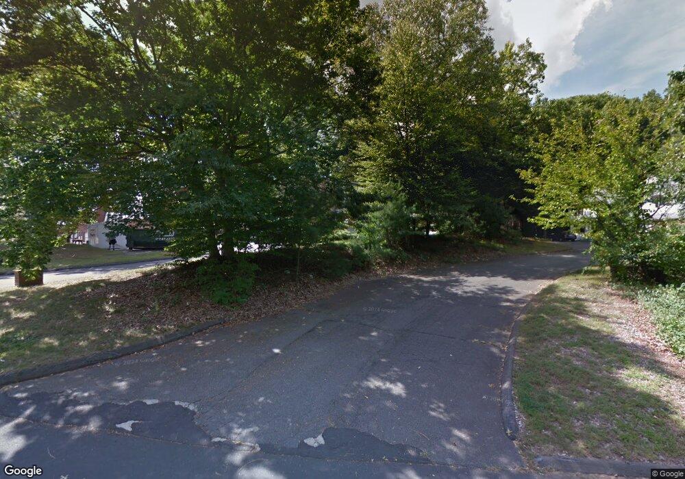 314 Dunfey Ln, Windsor, CT 06095 - photo 1