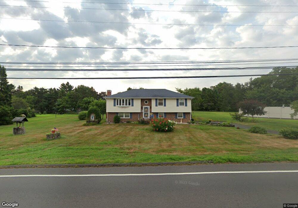 1915 Chamberlain Hwy, Berlin, CT 06037 - photo 1