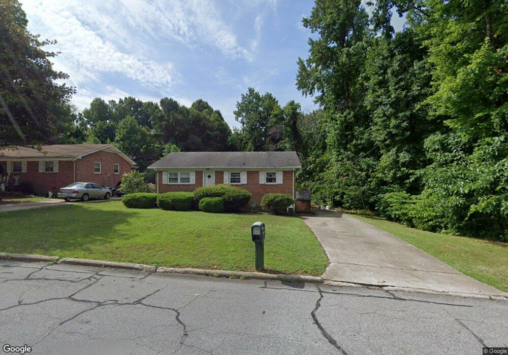 602 E Morehead St, Reidsville, NC 27320 - photo 1