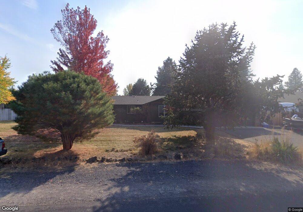 21103 SE Lancelot Ave, Bend, OR 97702 - photo 1