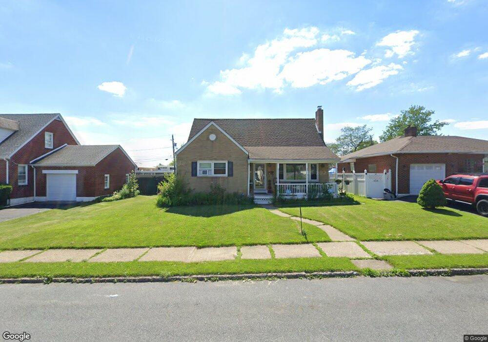 832 N Kearney St unit 834, Allentown, PA 18109 - photo 1