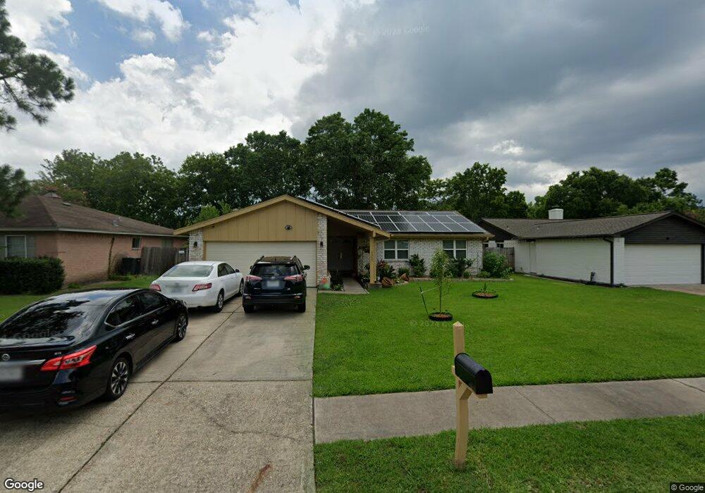 4323 Saffron Ln, Friendswood, TX 77546 - photo 1