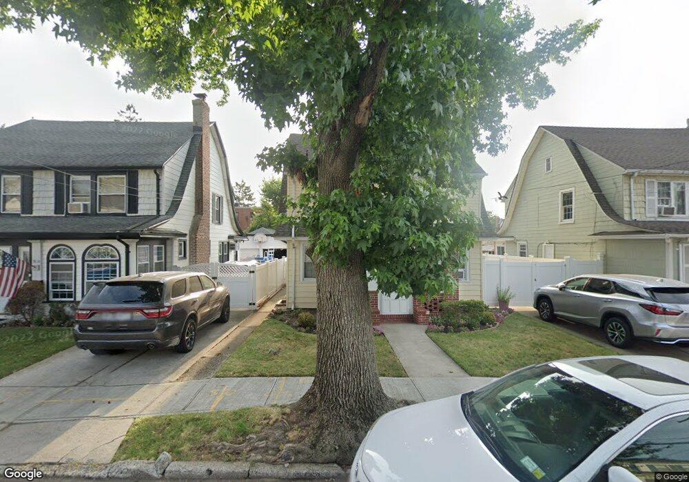 9225 242nd St, Bellerose, NY 11426 - photo 1