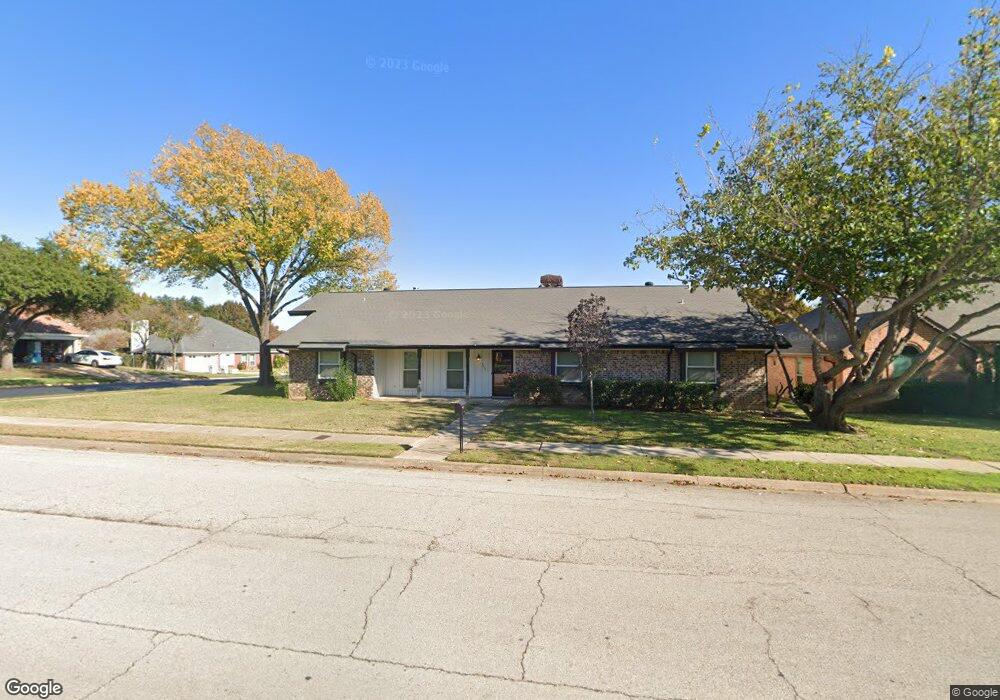 2744 Hurstview Dr, Hurst, TX 76054 - photo 1