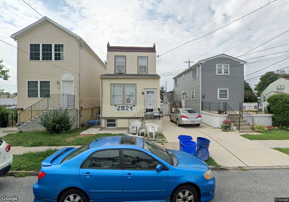 502 Front St, Essington, PA 19029 - photo 1