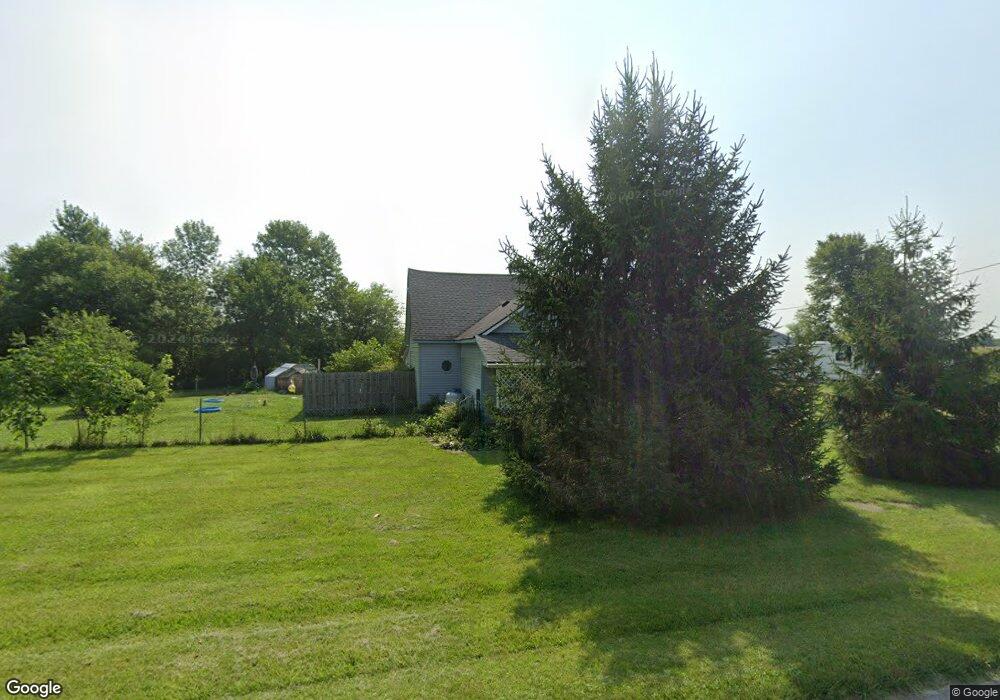 8486 N 100 W, Fountaintown, IN 46130 - photo 1