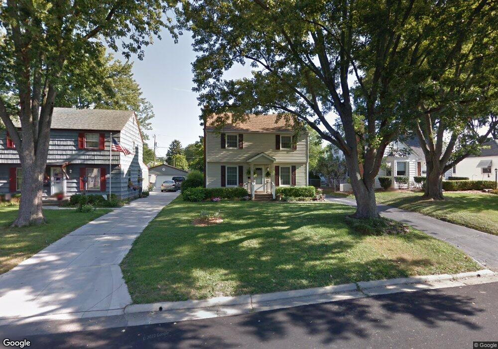 170 E Weisheimer Rd, Columbus, OH 43214 - photo 1