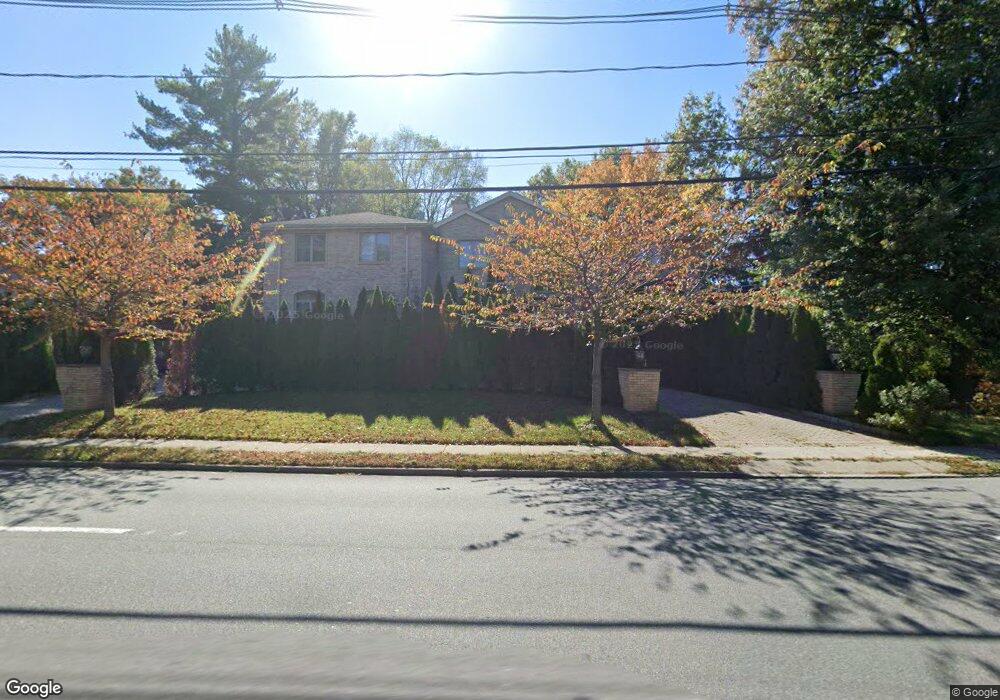 110 E Midland Ave, Paramus, NJ 07652 - photo 1