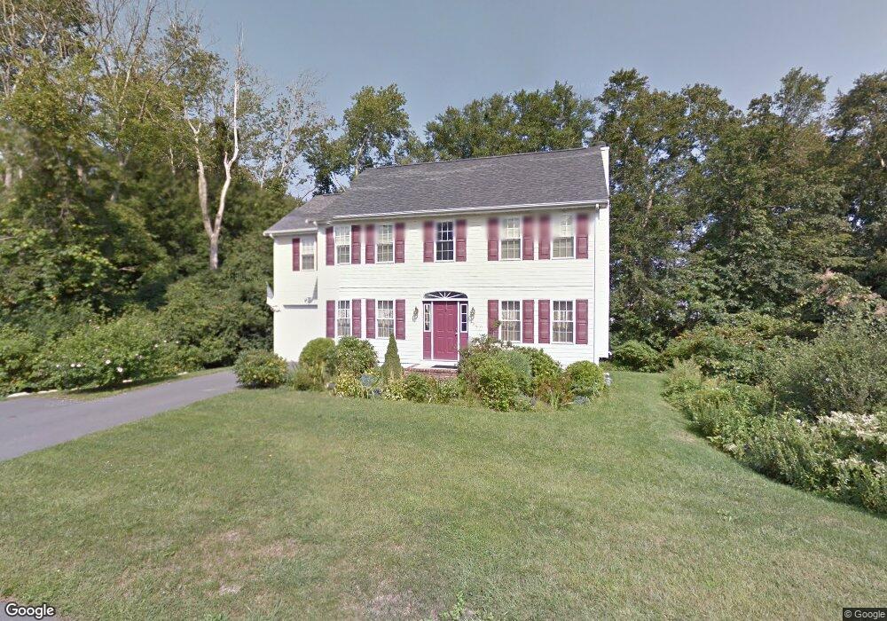 9 Everett St, South Dartmouth, MA 02748 - photo 1