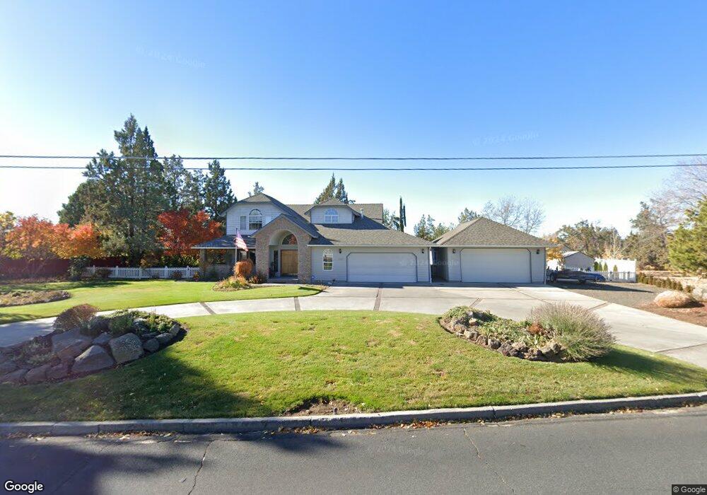 1163 SW Canyon Dr, Redmond, OR 97756 - photo 1