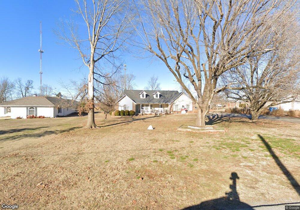 910 NW 9th St, Bentonville, AR 72712 - photo 1