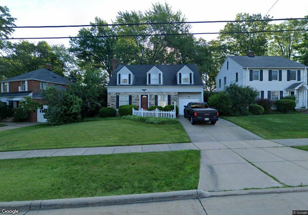 1921 Beverly Hills Dr, Euclid, OH 44117 - photo 1