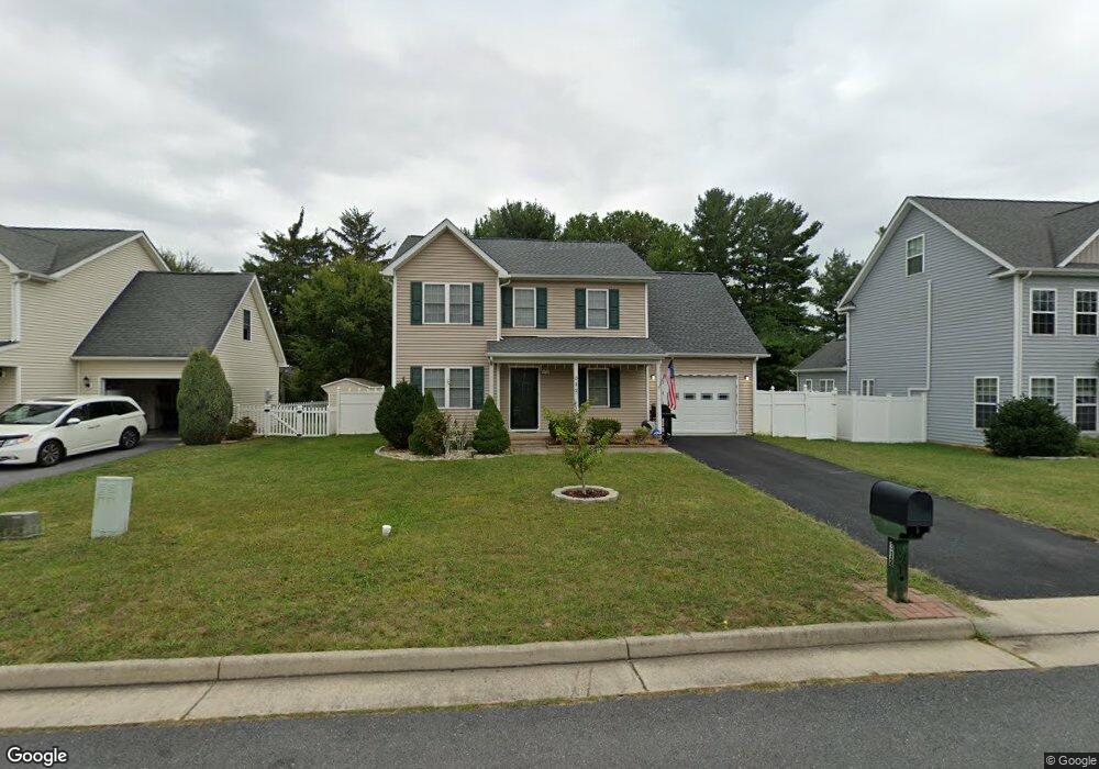 312 Taylor St, Waynesboro, VA 22980 - photo 1