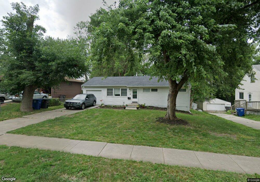 3704 South Union St, Des Moines, IA 50315 - photo 1