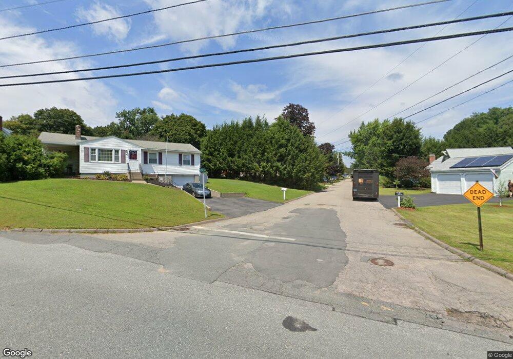 4 Squire Ln, Bellingham, MA 02019 - photo 1