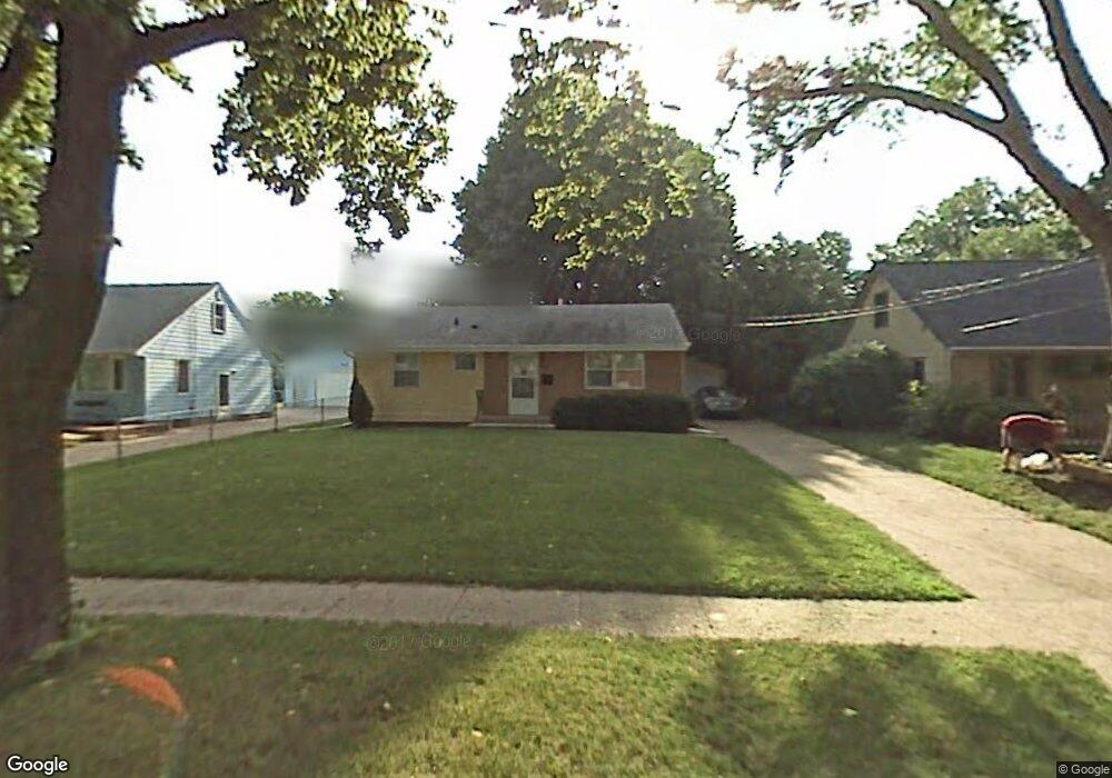 2317 E 25th St, Des Moines, IA 50317 - photo 1