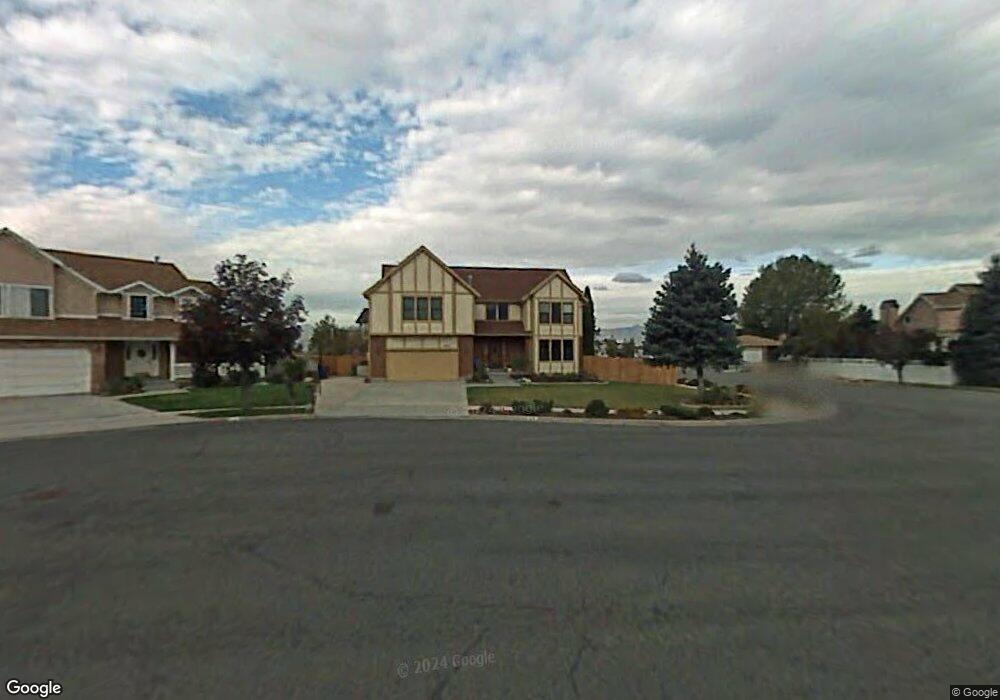 9082 S Shady Willow Cir, Sandy, UT 84093 - photo 1