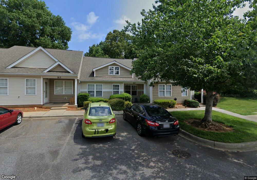 921 Ranchero St unit 75, Statesville, NC 28677 - photo 1