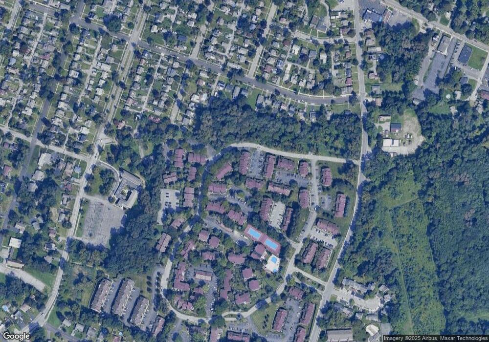 222 Panorama Ct, Poughkeepsie, NY 12603 - photo 1