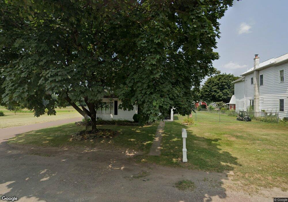 332 W 3rd St, Nescopeck, PA 18635 - photo 1