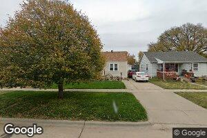 664 W 1st St, Hoisington, KS 67544