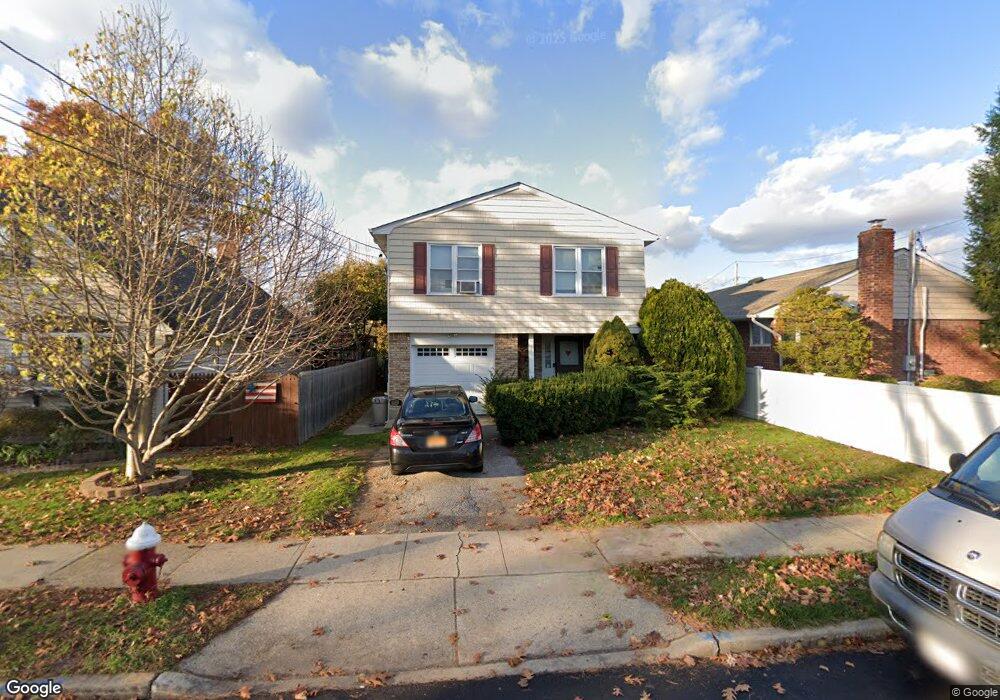 401 Christopher St, Oceanside, NY 11572 - photo 1