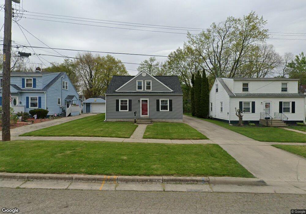 622 Helme Ave, Adrian, MI 49221 - photo 1