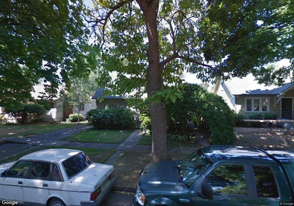 1055 16th St NE, Salem, OR 97301 - photo 1