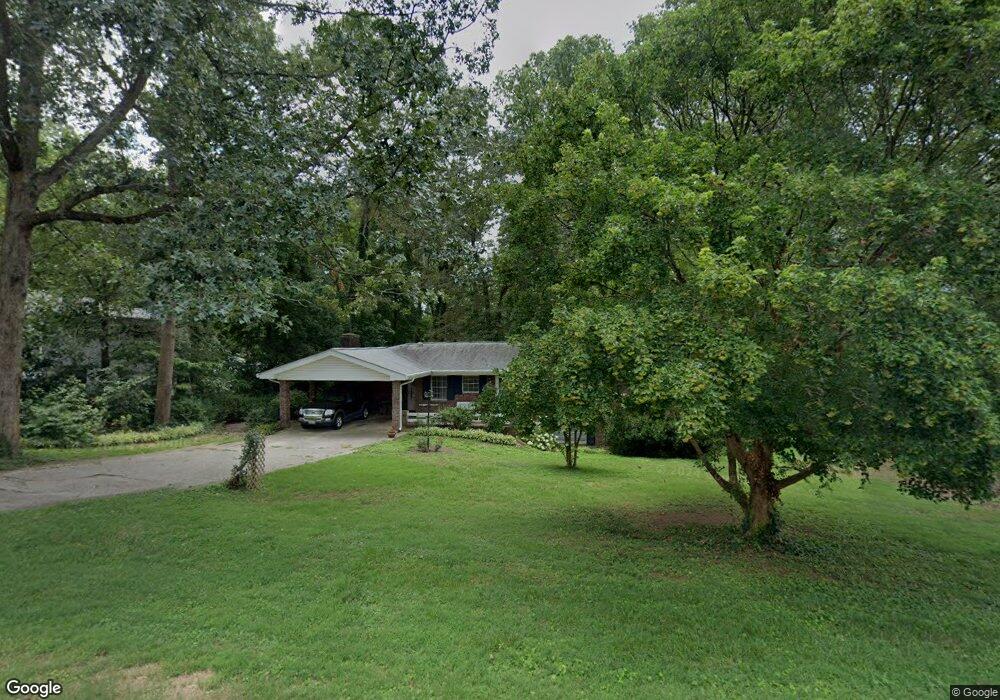 1894 Poinsetta Dr, Marietta, GA 30062 - photo 1