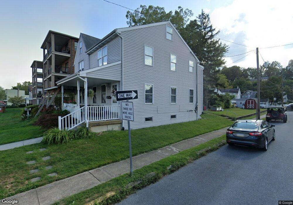 22 N Front St, Lemoyne, PA 17043 - photo 1