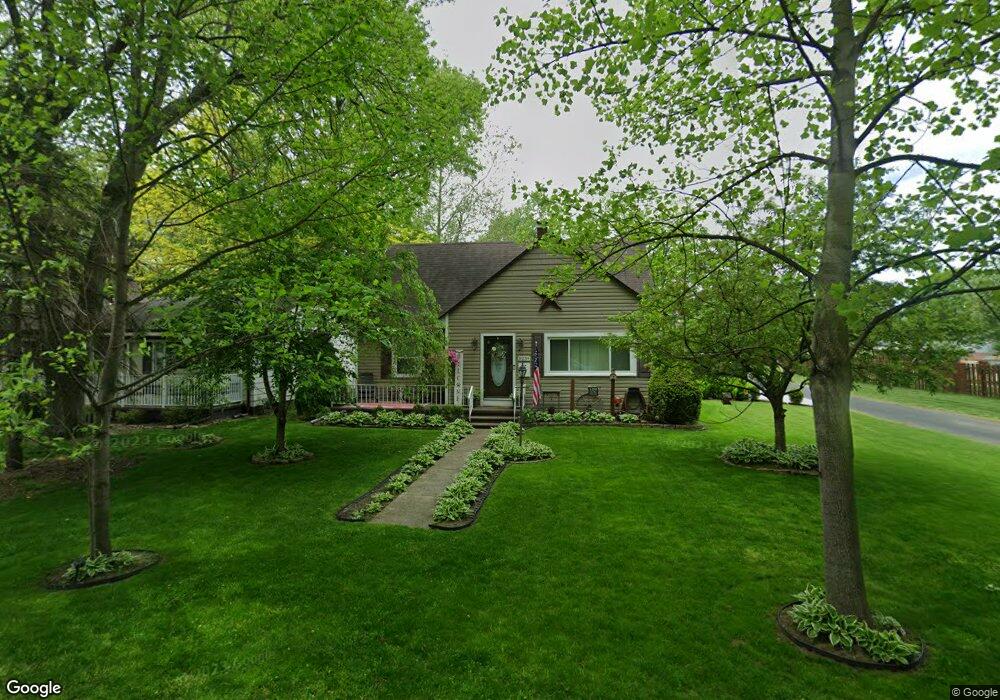 5239 Selma St, Toledo, OH 43613 - photo 1