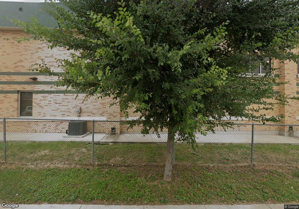 2115 E Ash St, Laredo, TX 78043 - photo 1