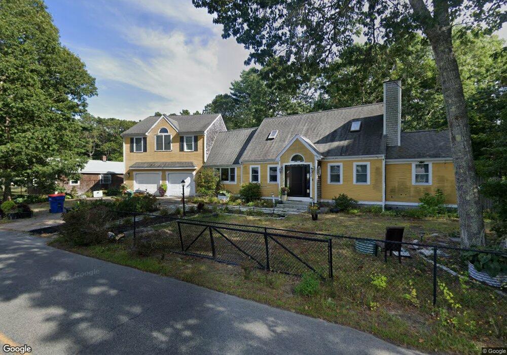 32 Crooked River Rd, Wareham, MA 02571 - photo 1