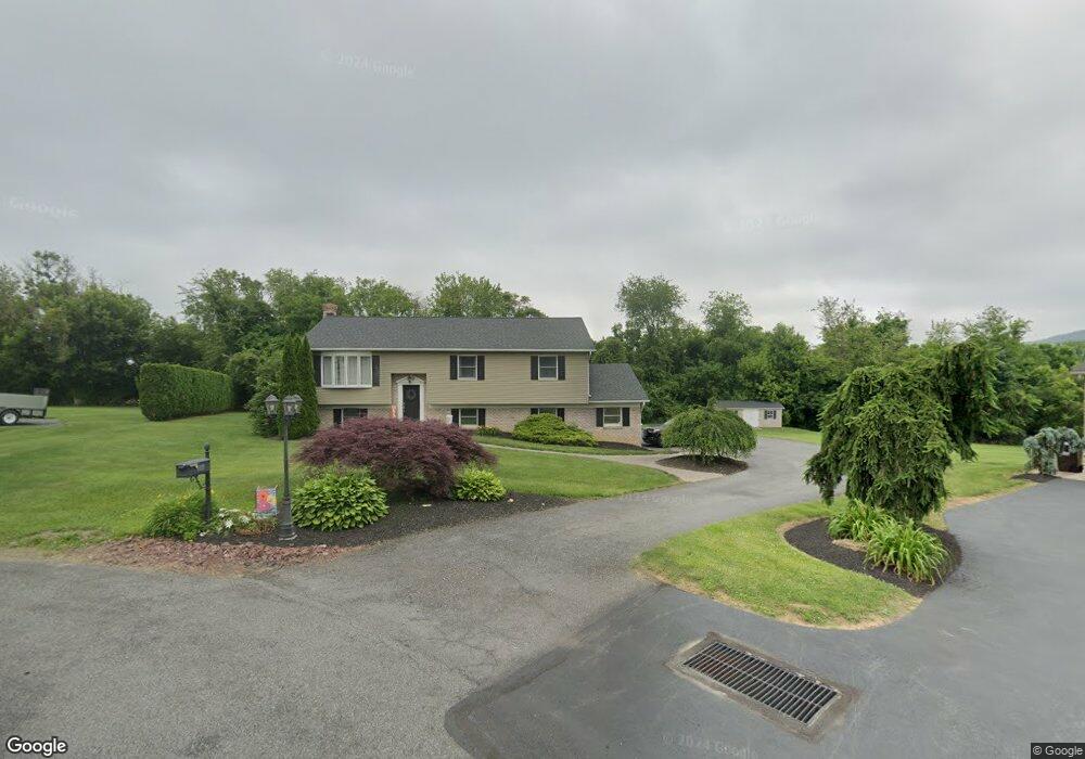 4470 Windfield Cir, Emmaus, PA 18049 - photo 1