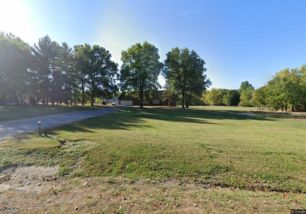 1409 Farview Rd, Raymore, MO 64083 - photo 1