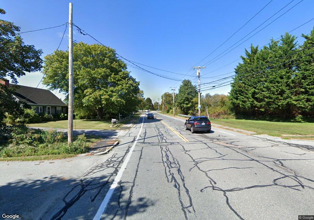 1 Goldenrod Dr, Middletown, RI 02842 - photo 1