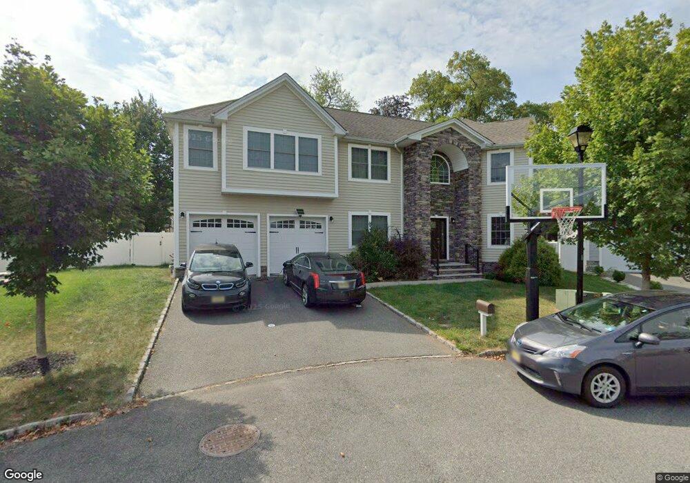 1215 Dovs, Linden, NJ 07036 - photo 1