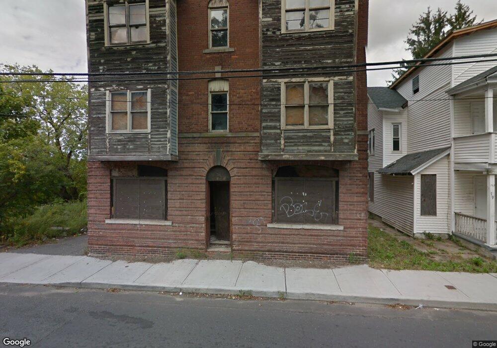 77 N Walnut St unit 1, Waterbury, CT 06704 - photo 1