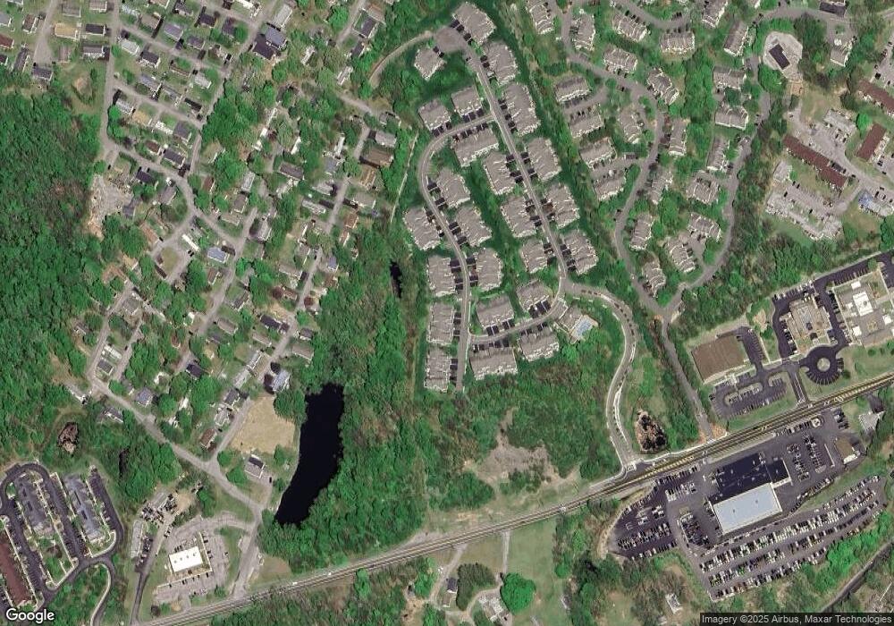 34 Evan Ct, Fishkill, NY 12524 - photo 1