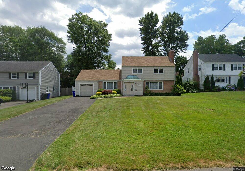 189 Brewster Rd, West Hartford, CT 06117 - photo 1