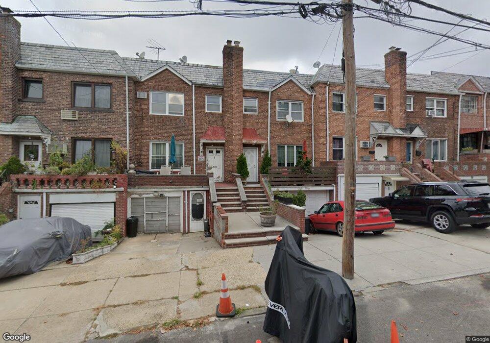 5937 58th Rd, Maspeth, NY 11378 - photo 1