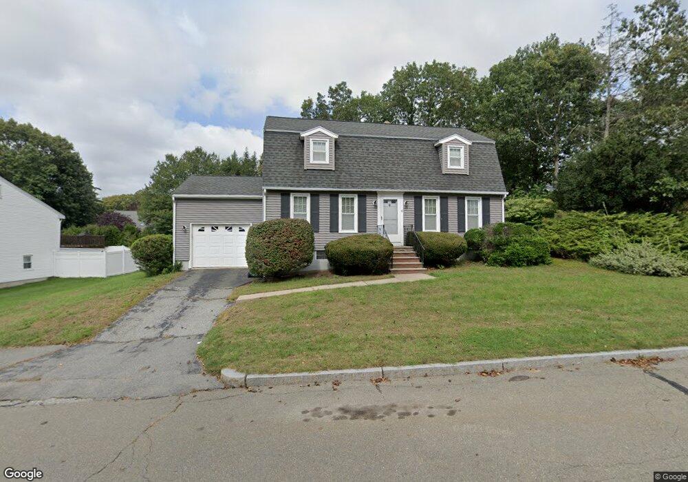 6 Heather Ln, Stoneham, MA 02180 - photo 1