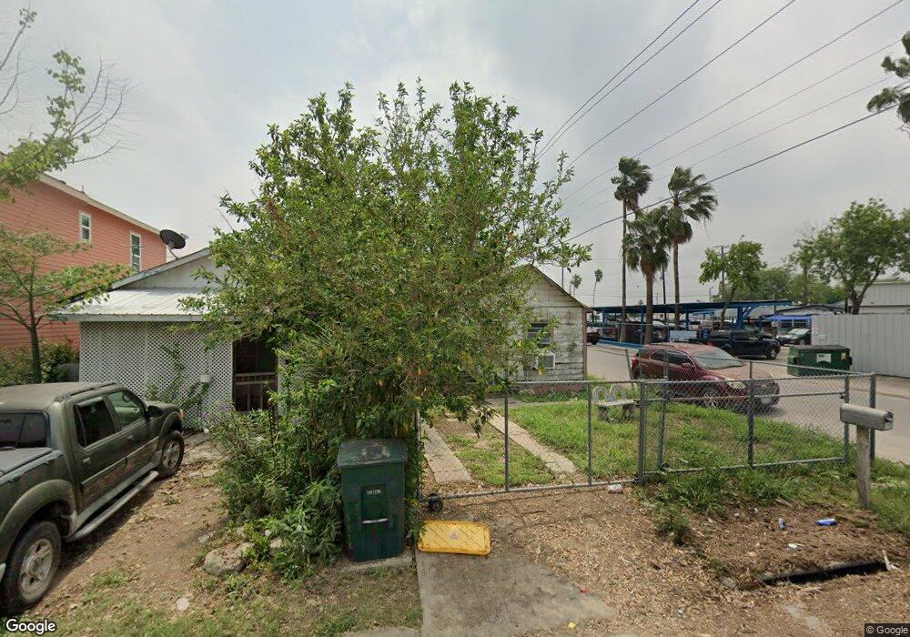 823 W Clark Ave, Pharr, TX 78577 - photo 1