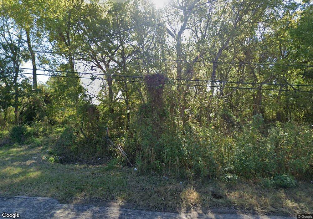 2121 Ellington St, Houston, TX 77088 - photo 1