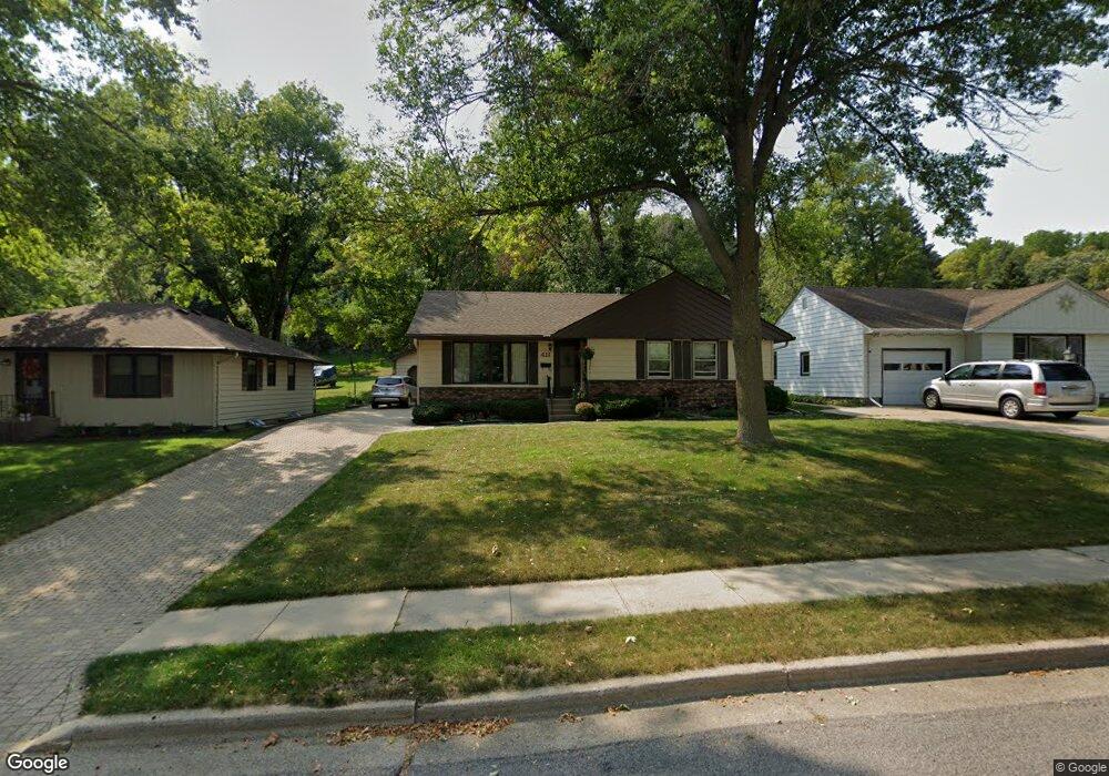 411 West St, New Ulm, MN 56073 - photo 1