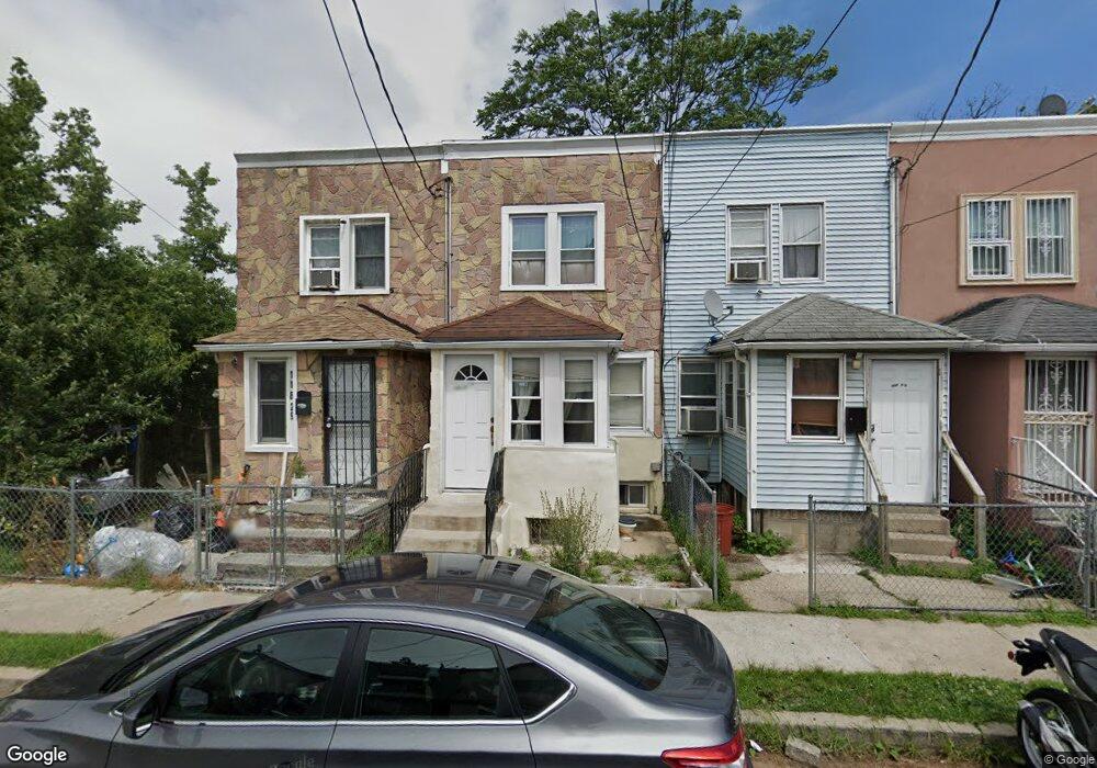 11831 154th St, Jamaica, NY 11434 - photo 1