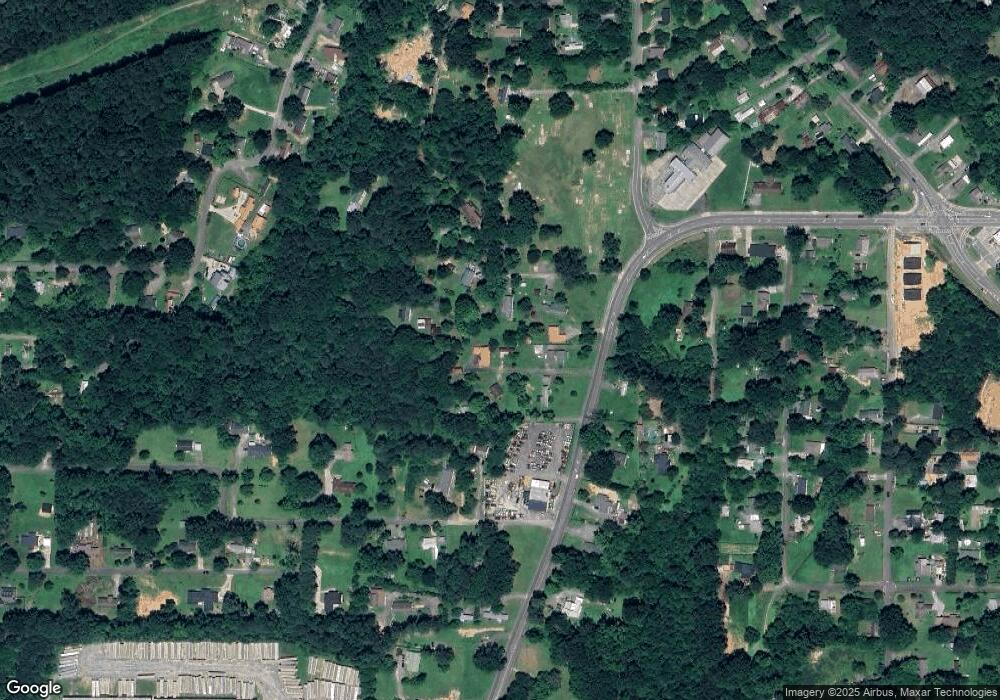 172 Mesquite Way, Dalton, GA 30721 - photo 1